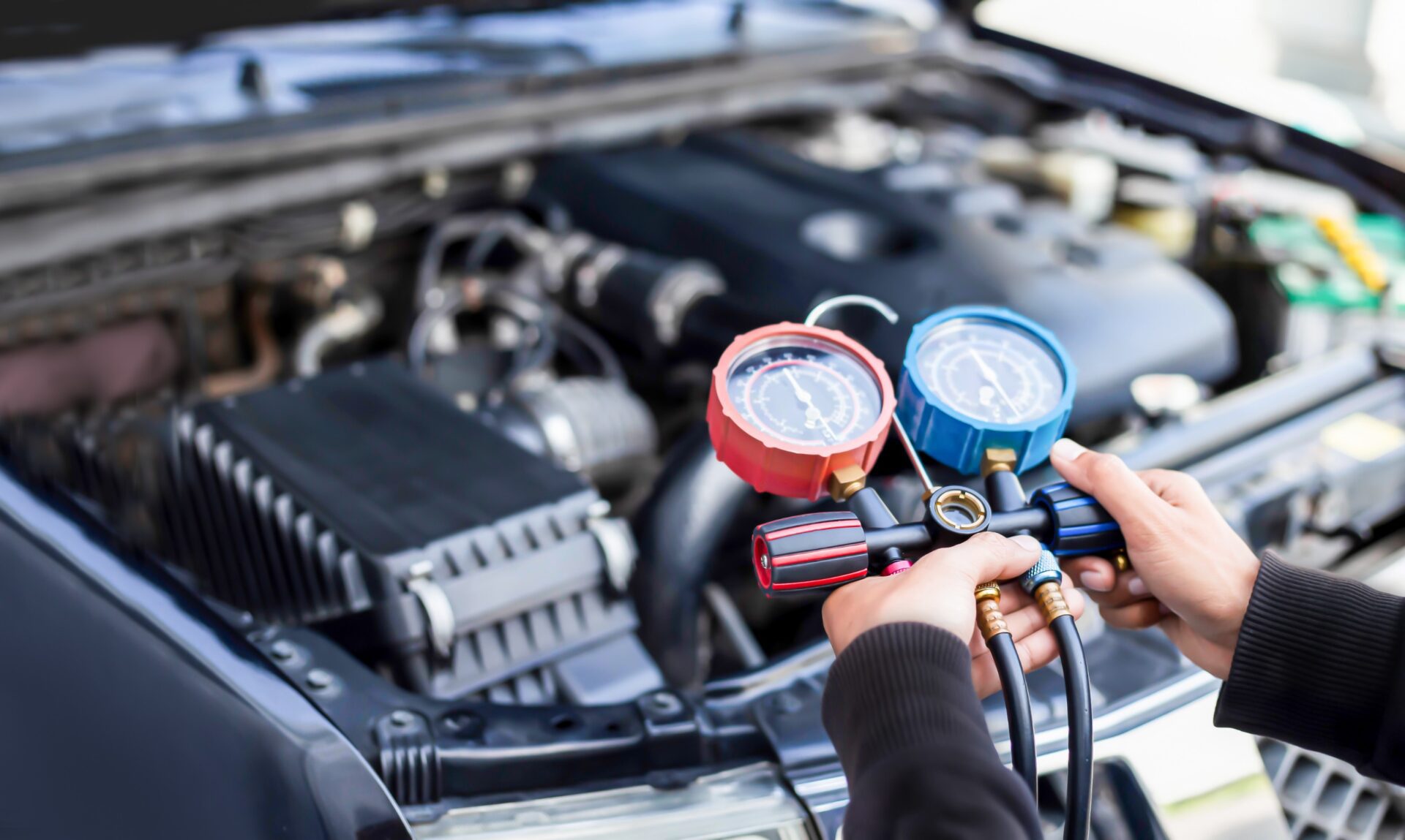 Car air conditioner check service, leak detection, fill refrigerant Car air conditioner check service, leak detection, fill refrigerant